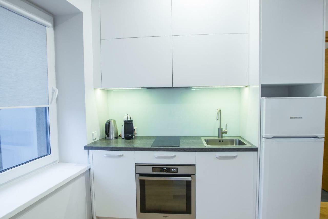 Bright 1Bd Apartment In Old Town By Hostlovers Kaunas Exterior photo